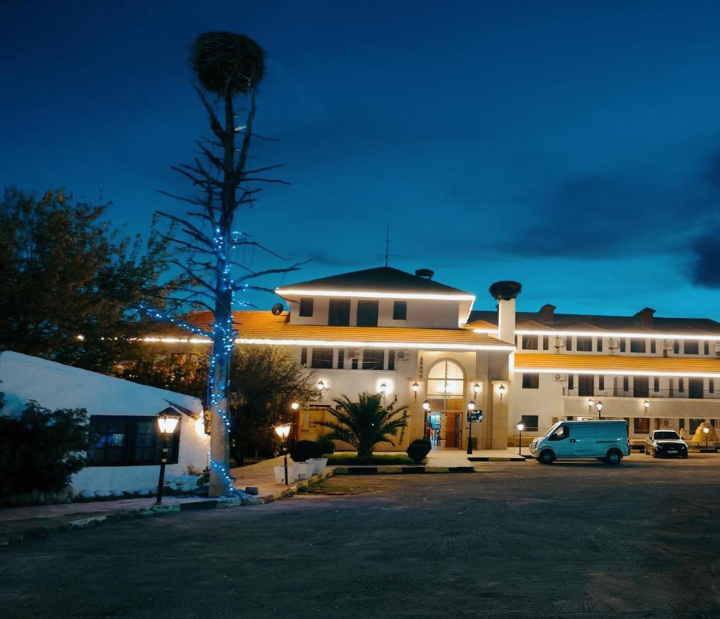Amrouss Touristic Darmaroc Hotel Azrou Exterior foto